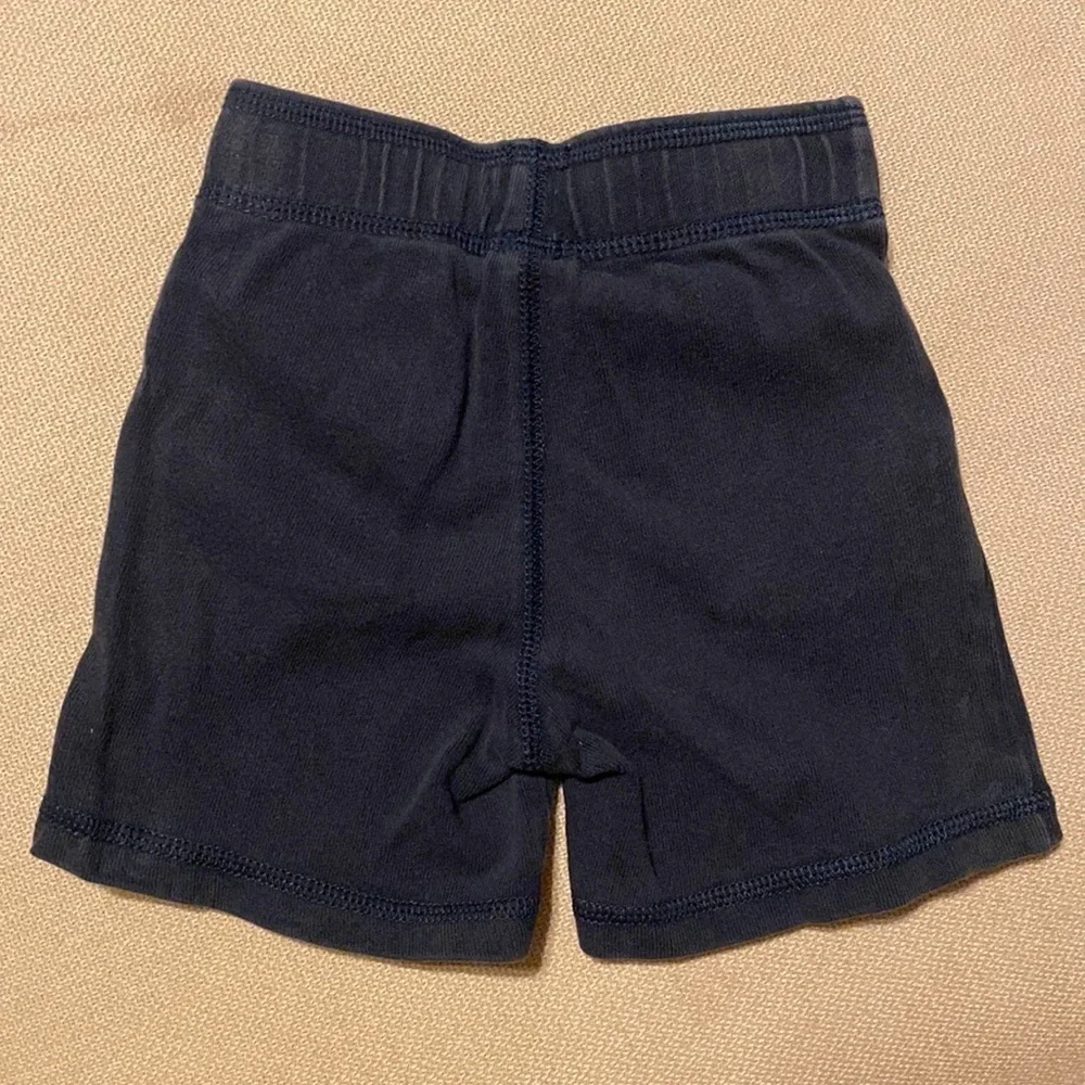 Gymboree shorts 6-12months